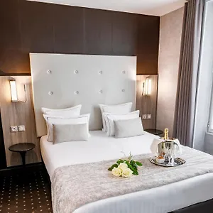 3* Hotel De La Paix Tour Eiffel