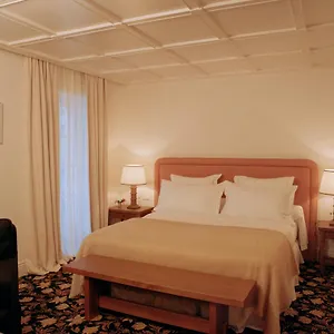Chateau Voltaire Hotel