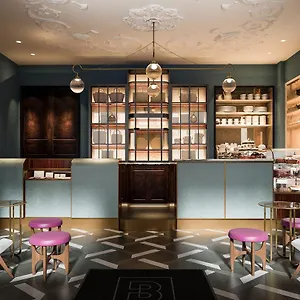 5* Hotel Maison Breguet